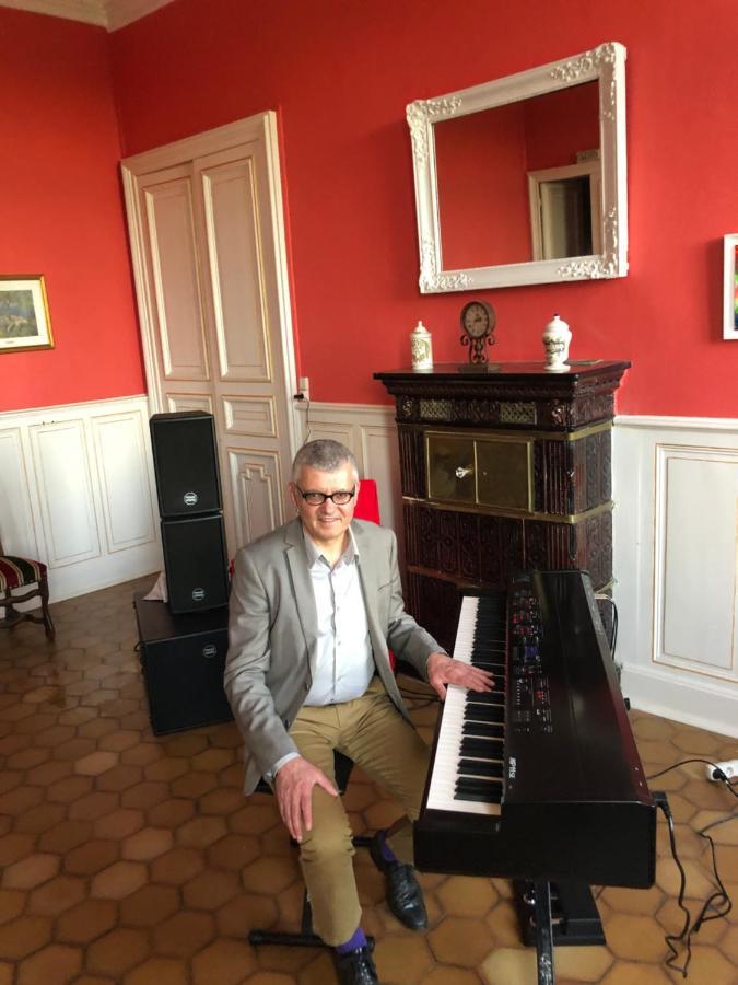 Chambre Romantique Dans Le Chateau De La Bouchatte Chazemais 외부 사진