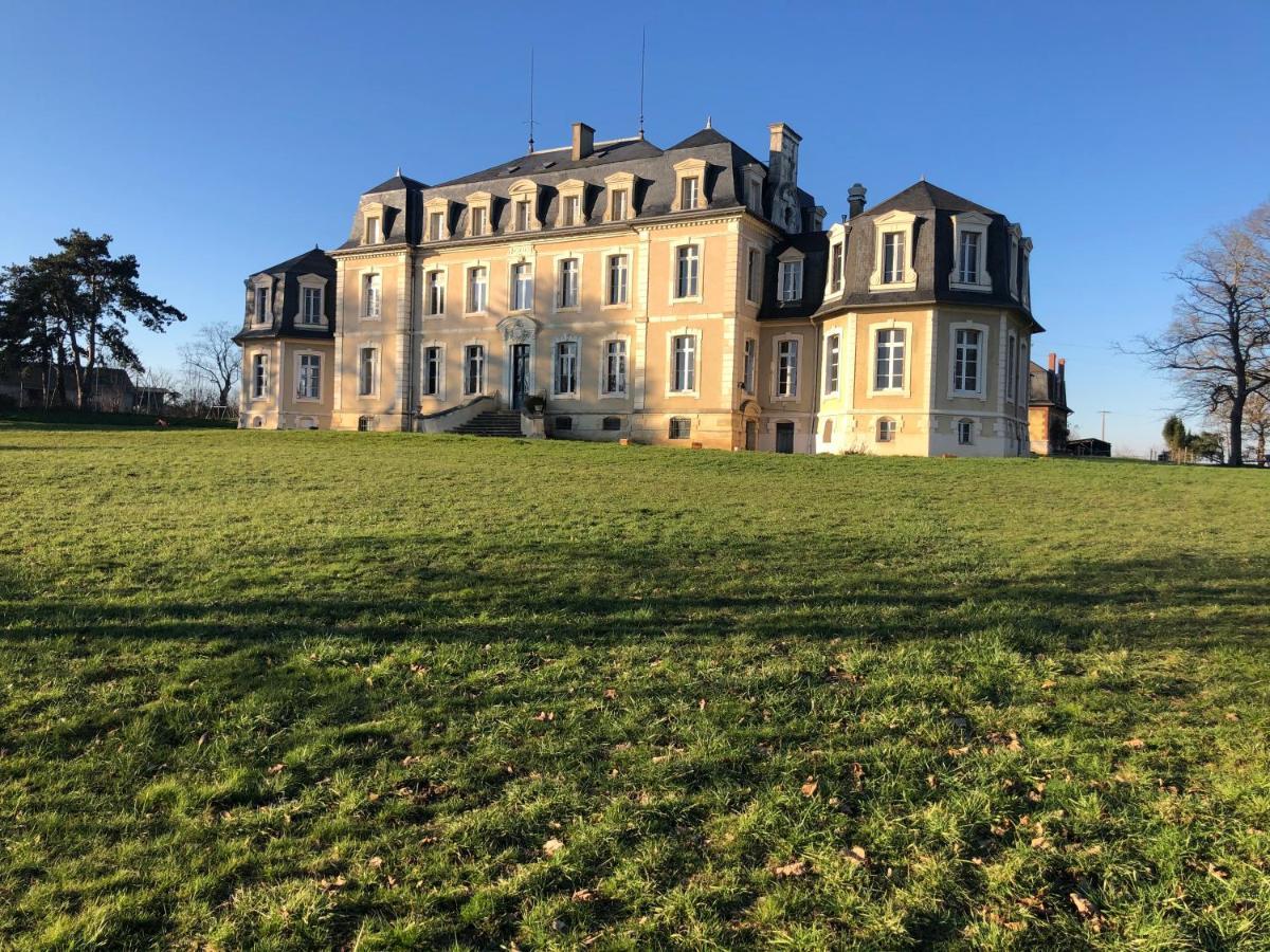 Chambre Romantique Dans Le Chateau De La Bouchatte Chazemais 외부 사진