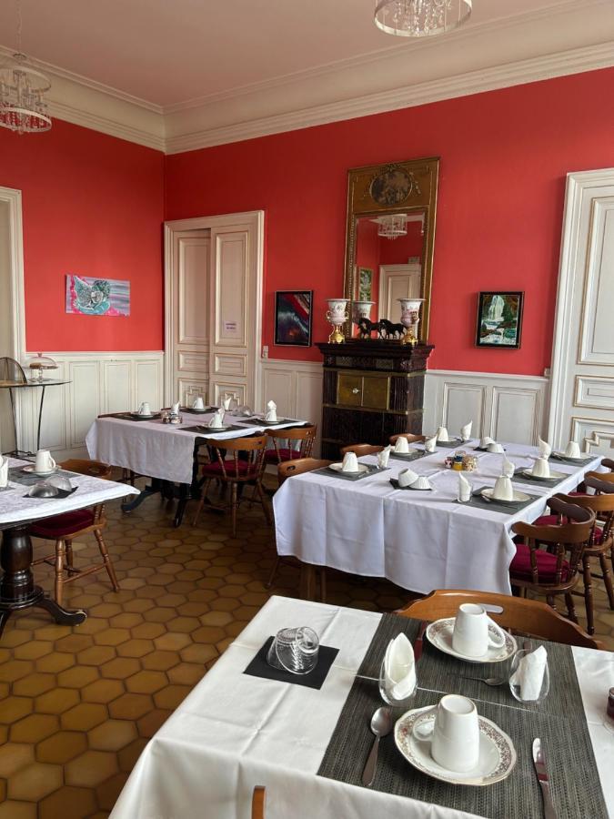 Chambre Romantique Dans Le Chateau De La Bouchatte Chazemais 외부 사진